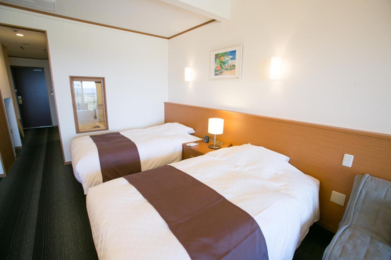 Sakura Resort Hotel Ishigaki Ishigaki  Bagian luar foto